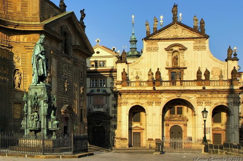 By the statue of Charles IV at Križovnické Square (different for Spanish)