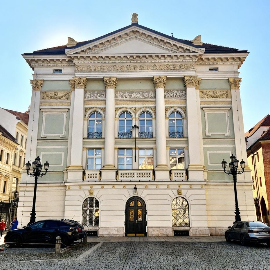 Ovocný trh in Prague: History and What to See